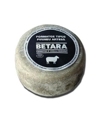 Artisanal sheep's cheese "Pyrenees" style
