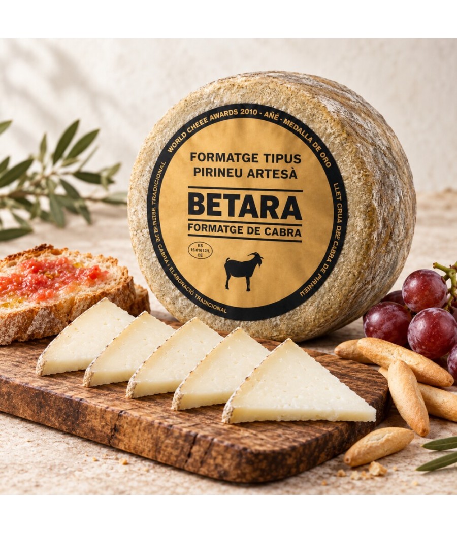 BETARA artisanal "Pyrenees-style" goat cheese