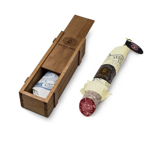 Salchichón de Vic cular Trufado in der Casa Riera Ordeix, 300g (in einer Box)