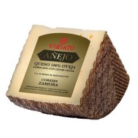 Aged Viriato Añejo cheese with raw sheep milk - 1/4 IN BOX