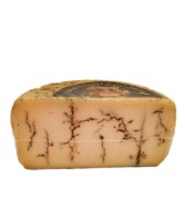 Pecorino cheese with pasteurized sheep milk - HALF