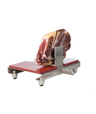 JC LUXE stand for Cecina and Boneless hams Jamotec