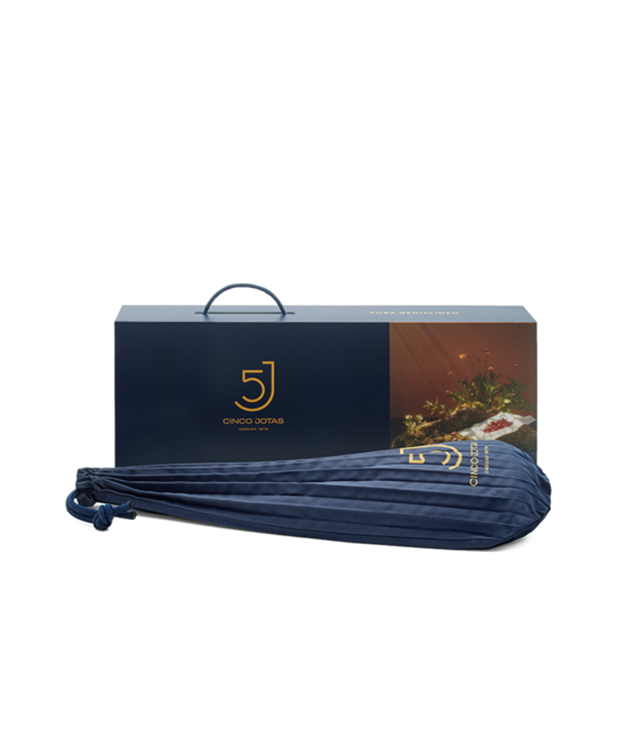 Spalla 100% Iberico Bellota (Maletín) Cinco Jotas (5j) di Jabugo 5-6kg Spalla 100% Iberico Bellota (Maletín) Cinco Jotas (5j) di Jabugo 5-6kg