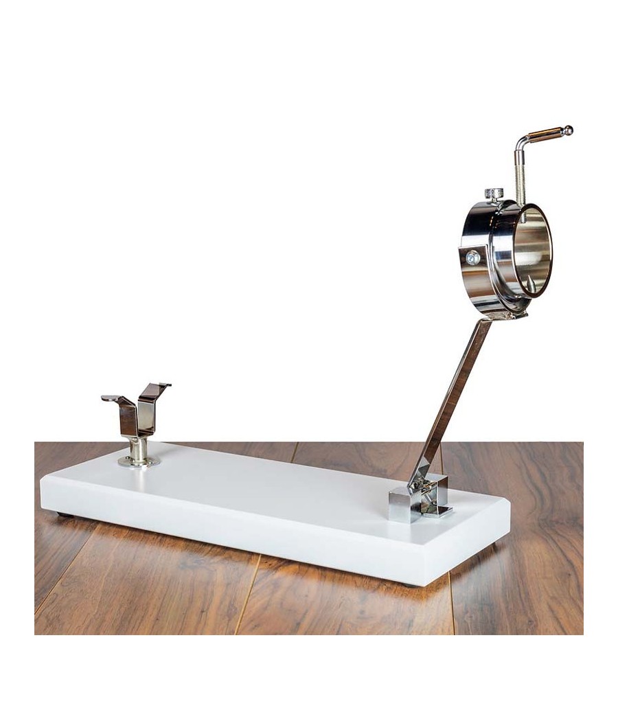 Benasque ham holder
