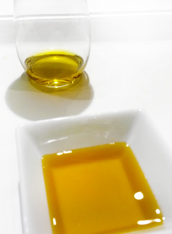wie man Olivenöl benutzt