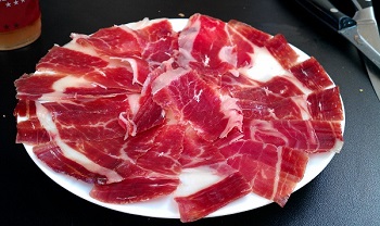 presentation proposals iberico serrano hams slices