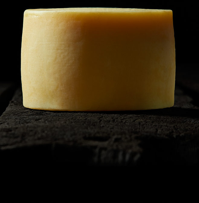 produzione di formaggio idiazabal