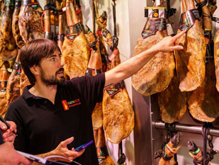 buy ham Barcelona Serrano iberico Bellota PAta negra