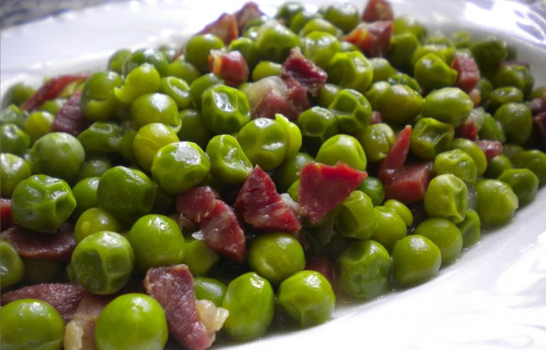 Peas with ham