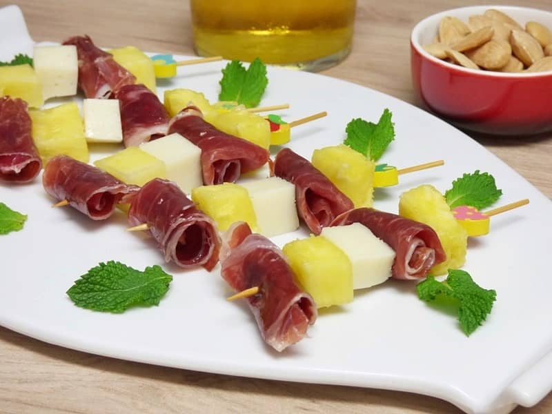 brochetas jamon jamonarium piña queso